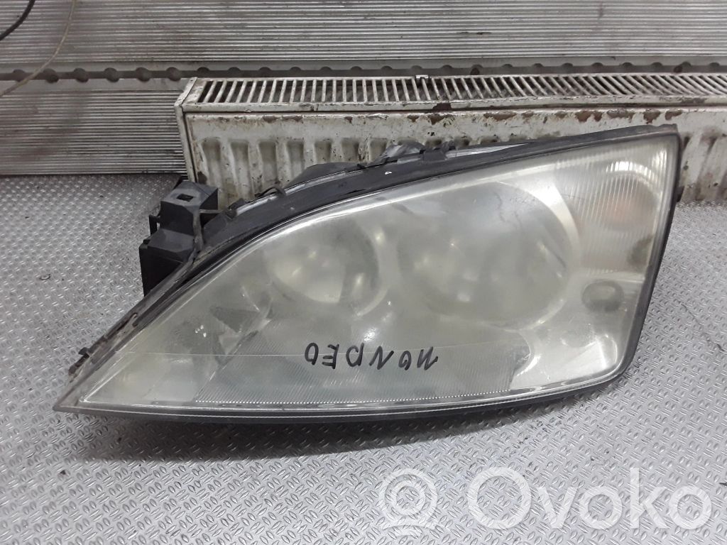 Ford Mondeo Mk III Phare frontale 