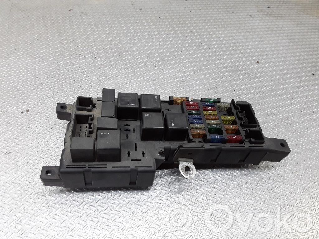 Fuse module   8637841