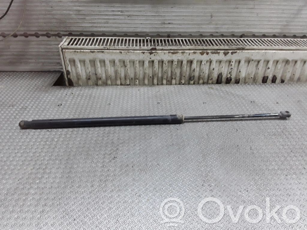 Volkswagen Caddy Tailgate/trunk strut/damper 