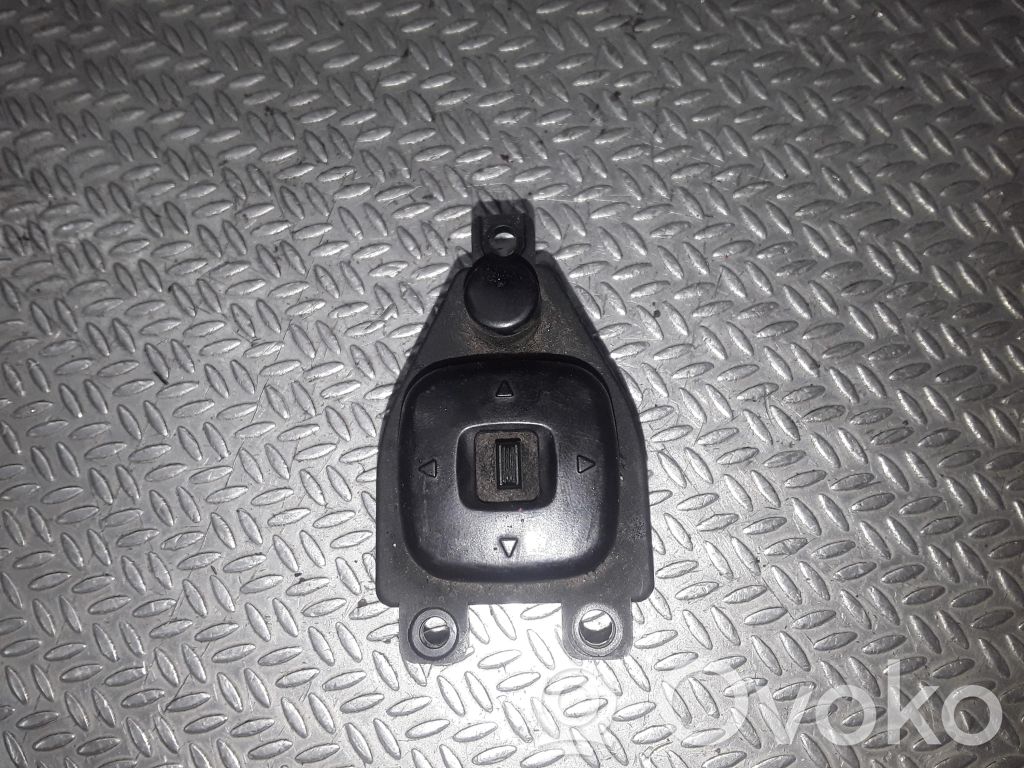 Mazda 2 Wing mirror switch 