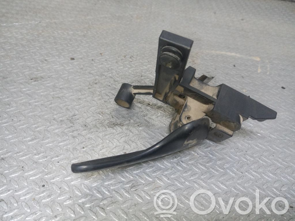 Seat Alhambra (Mk1) Manecilla interna puerta delantera 