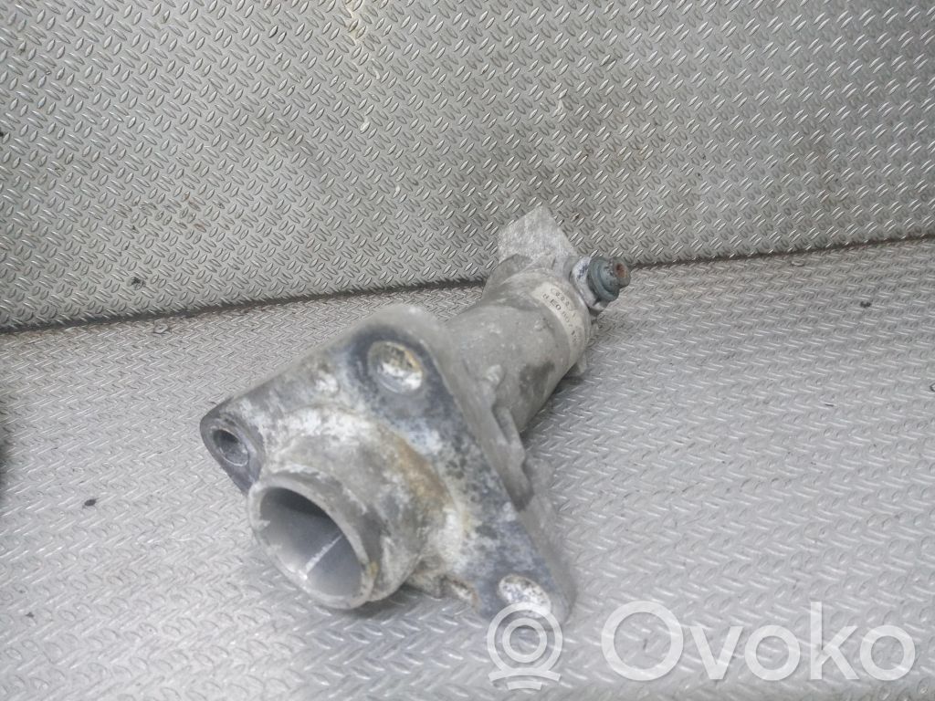 Audi A4 S4 B6 8E 8H Etupuskurin kannake 