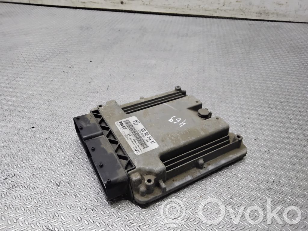 Volkswagen Touran I Unitate/modul de control motor 