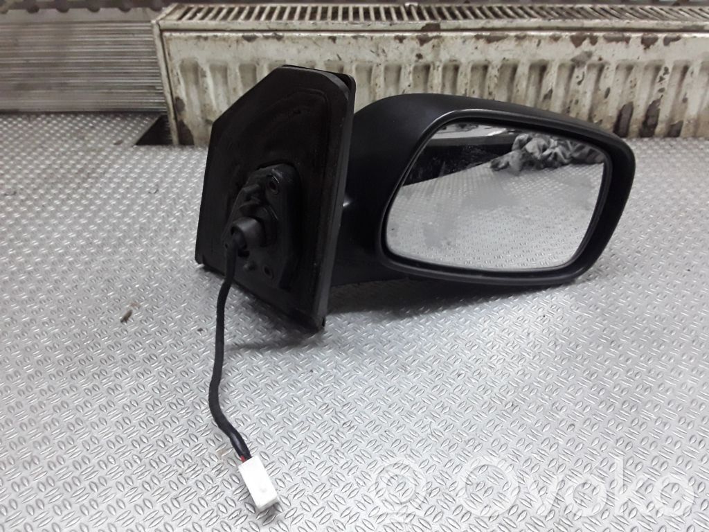 Elektryczne lusterko boczne drzwi przednich   E11015440
