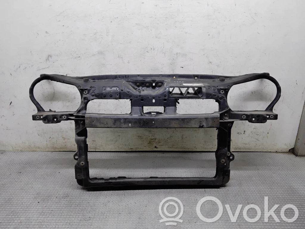 Volkswagen Polo Radiatoru panelis 