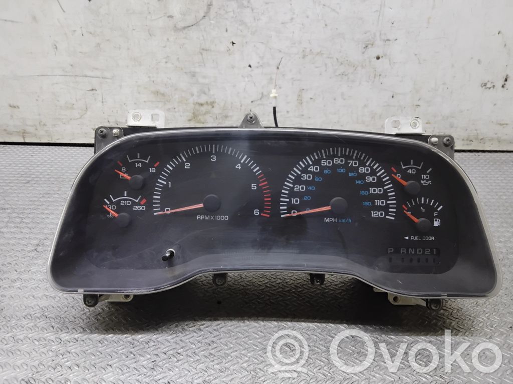 Dodge Durango Speedometer (instrument cluster) 