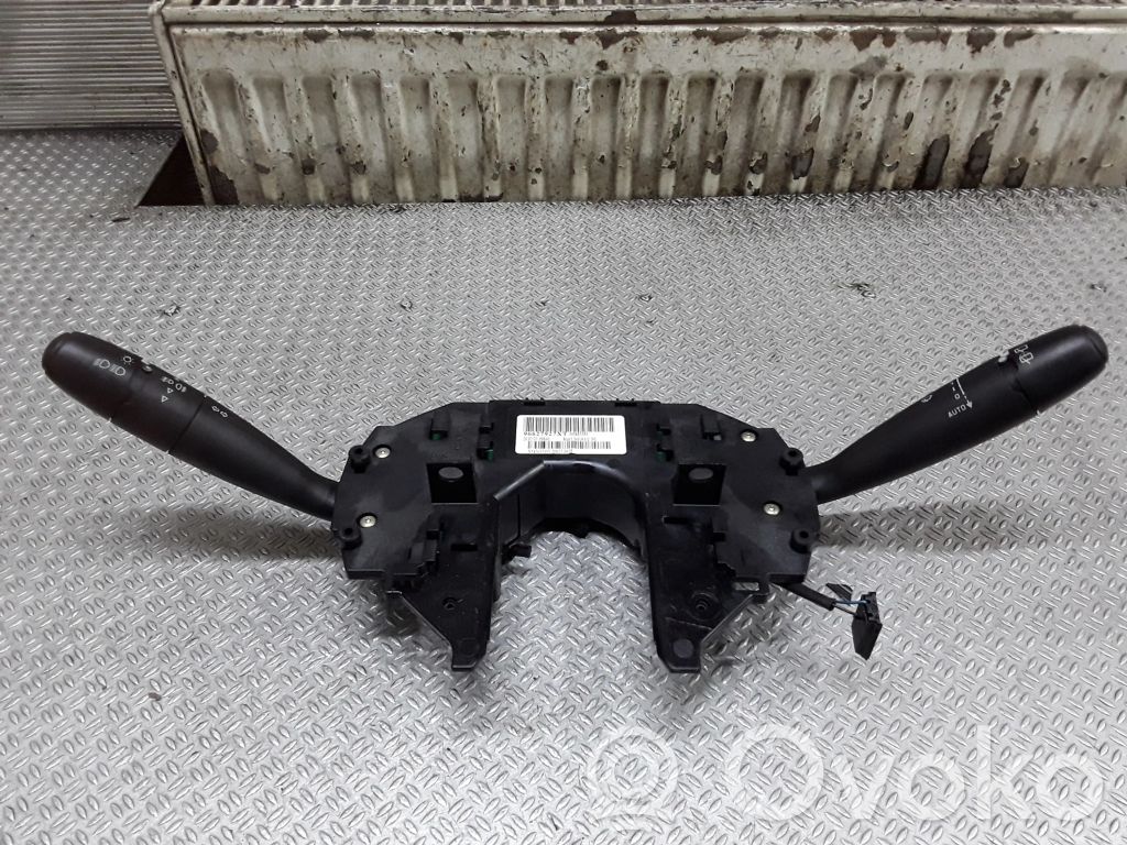 Citroen C4 I Wiper turn signal indicator stalk/switch 