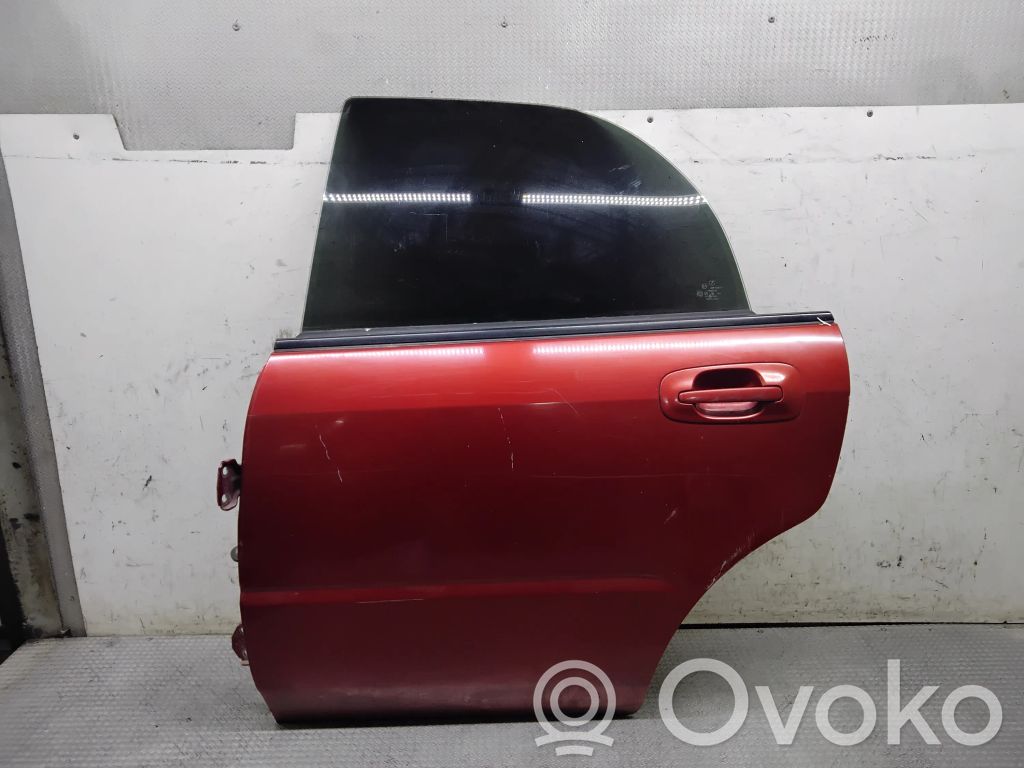 Aizmugurējās durvis