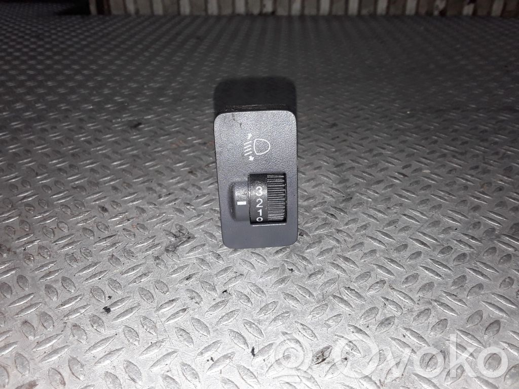 Honda FR-V Headlight level height control switch 