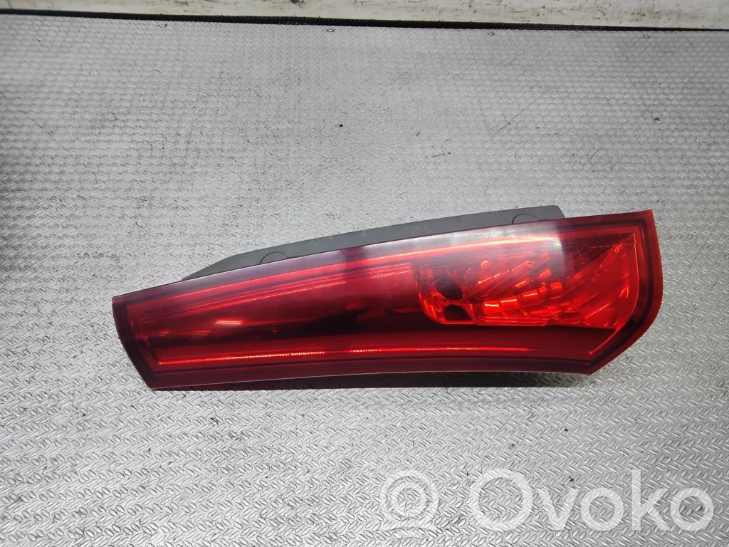 Rear/tail lights   167609