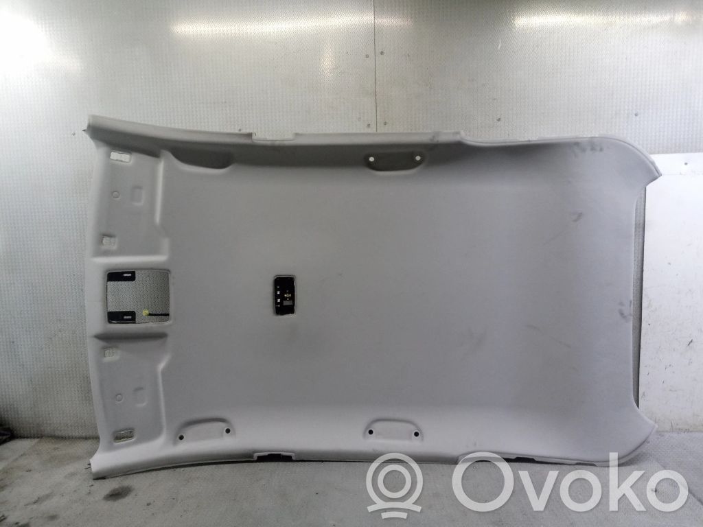 KIA Ceed Headlining 
