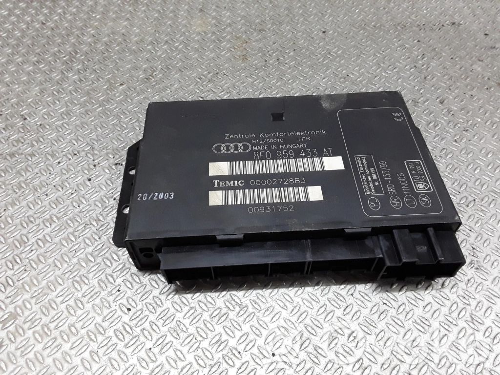 Audi A4 S4 B6 8E 8H Módulo de confort/conveniencia 
