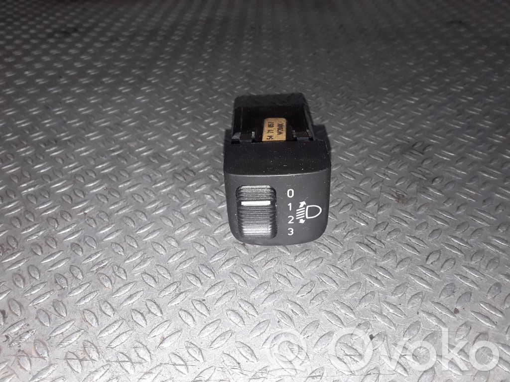 Saab 9-5 Headlight level height control switch 