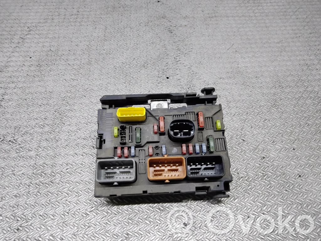 Módulo de fusible   9661087080,BSML1100
