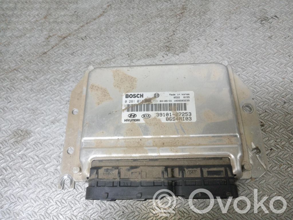 Hyundai Santa Fe Engine control unit/module 