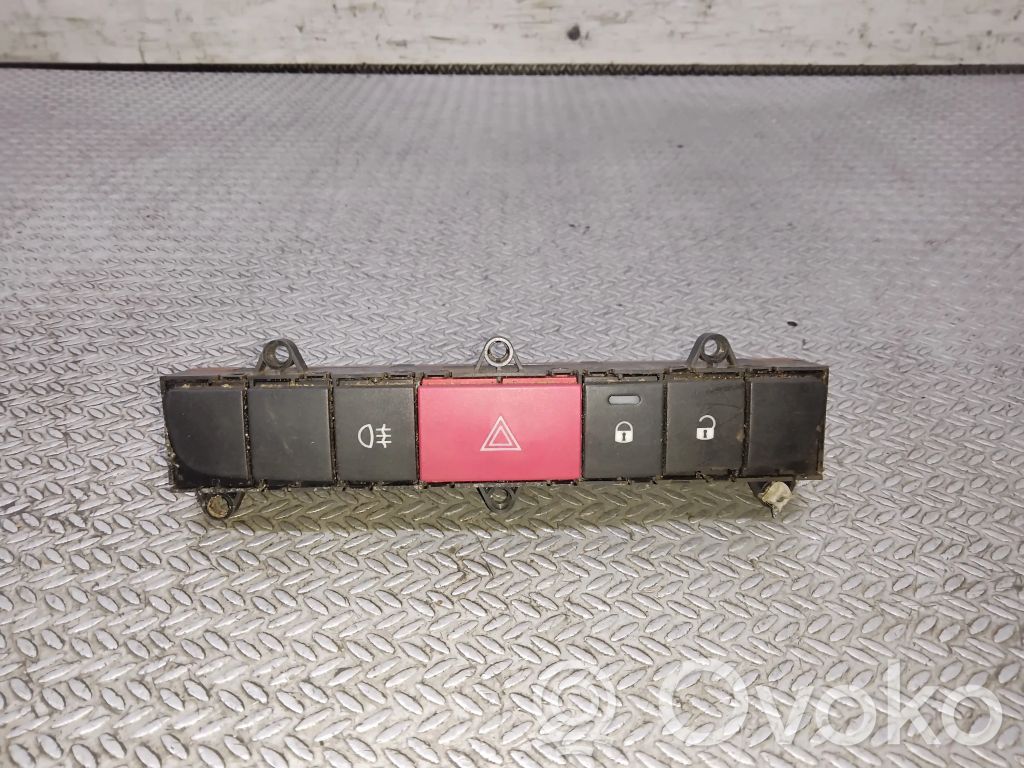 Peugeot Boxer Hazard light switch 