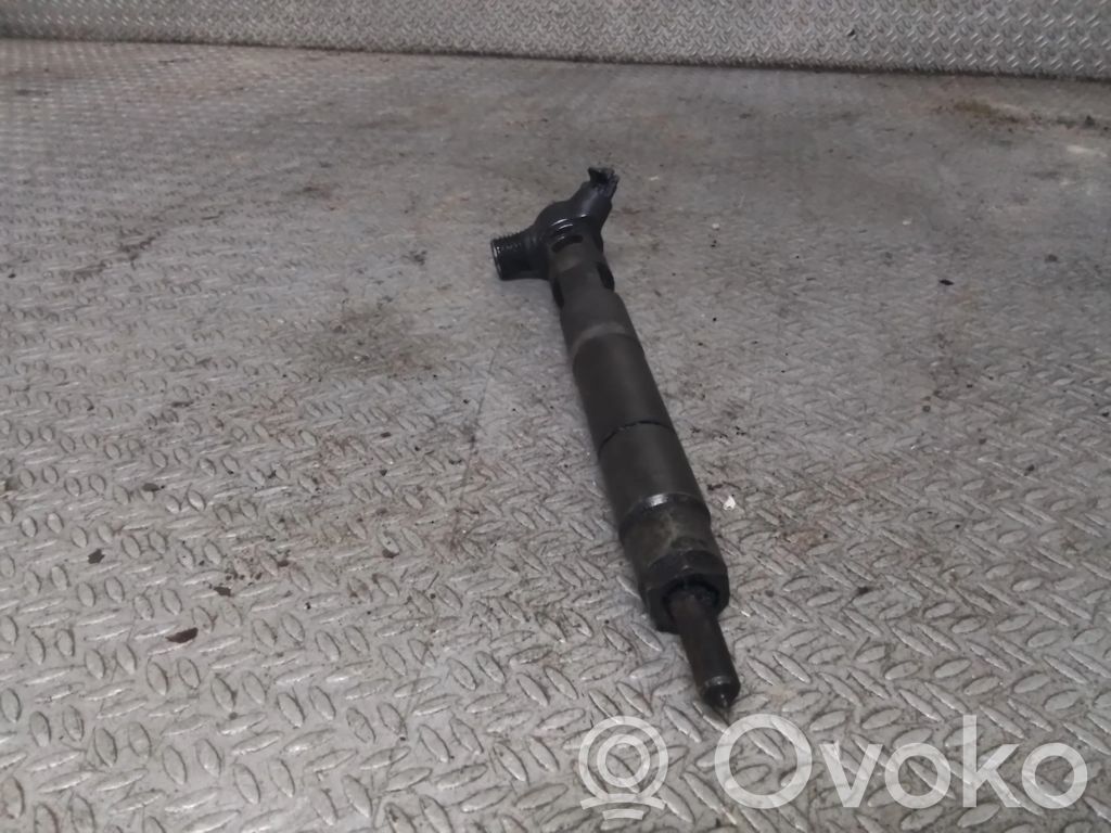 Mercedes-Benz Sprinter W906 Inyector de combustible 