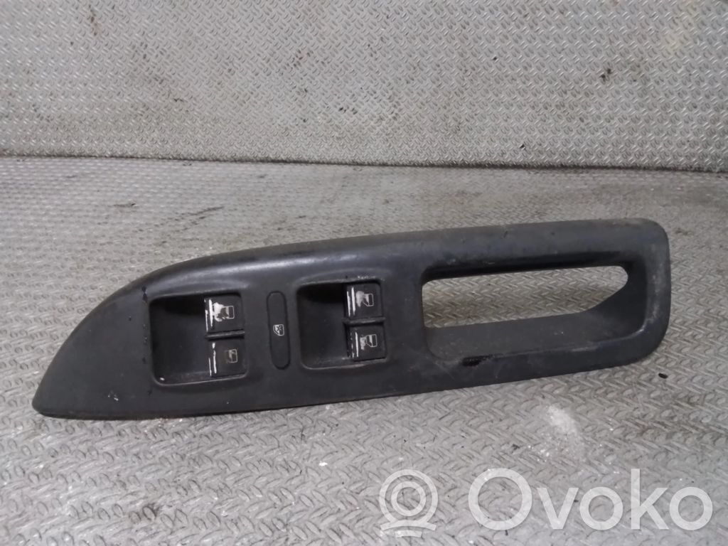 Interruptor del elevalunas eléctrico   1Z1867171