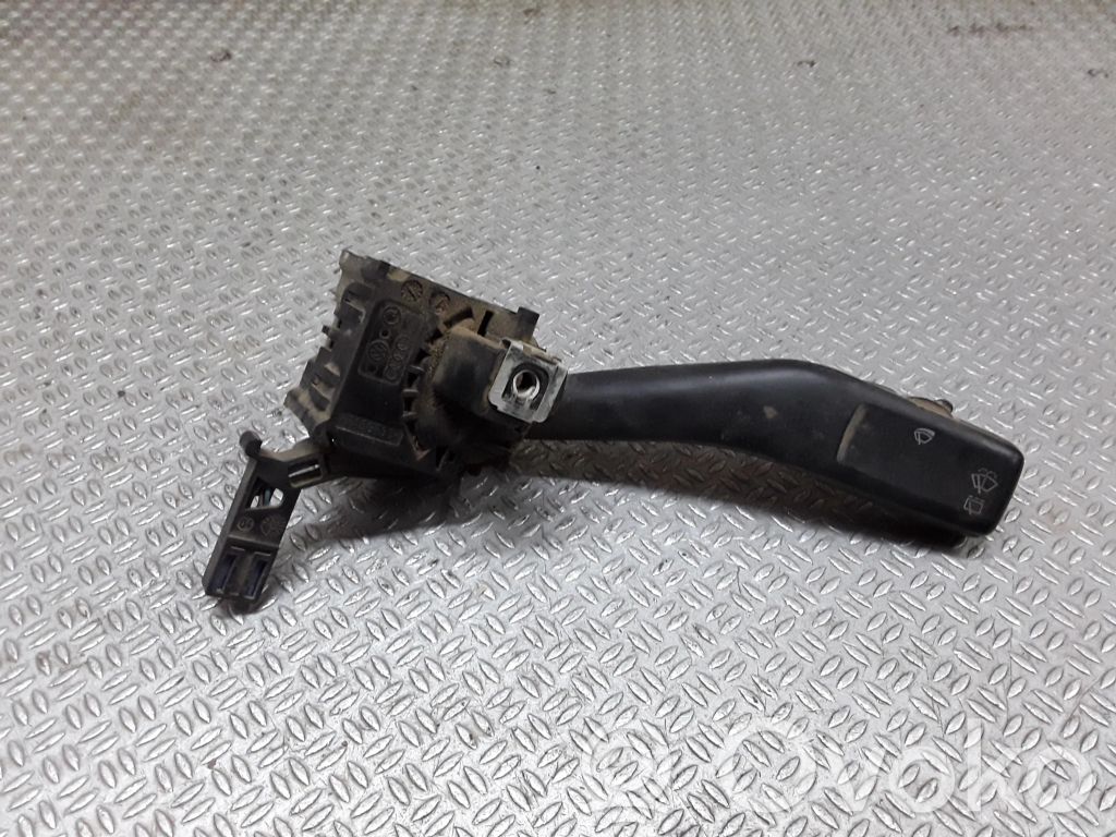 Schalter Hebel Scheibenwischer   1K0953519