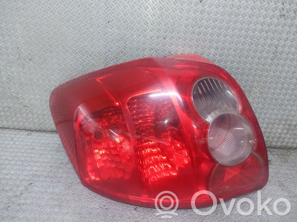Rear/tail lights   E132303