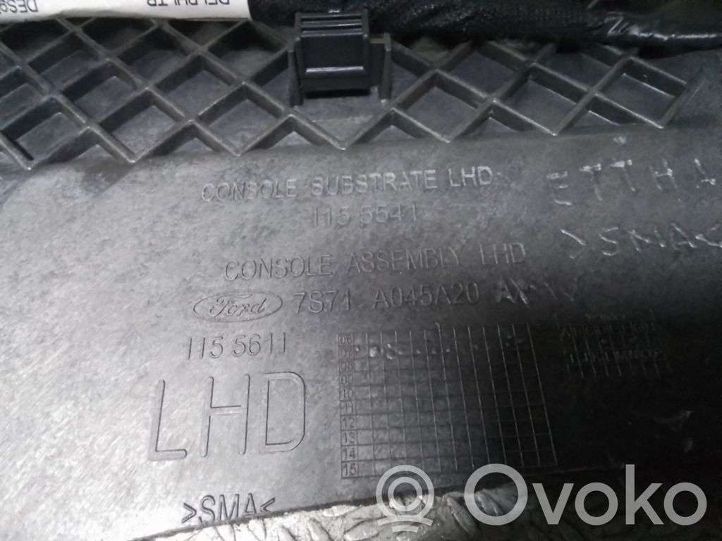 Ford Mondeo MK IV Reposabrazos 