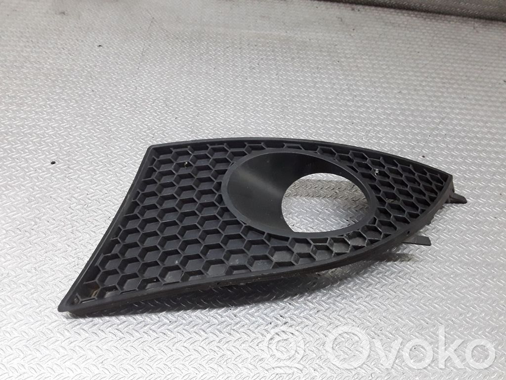 Seat Toledo III (5P) Moldura/rejilla de la luz antiniebla delantera 