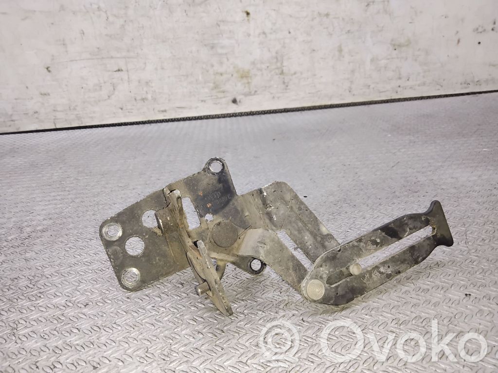Serrure de capot   4D0823485C