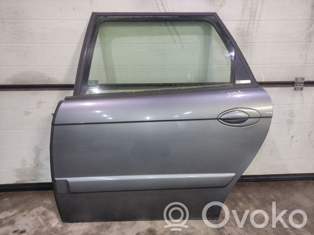 Rear door