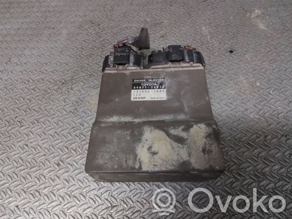 Toyota Avensis Verso Fuel injection control unit/module 