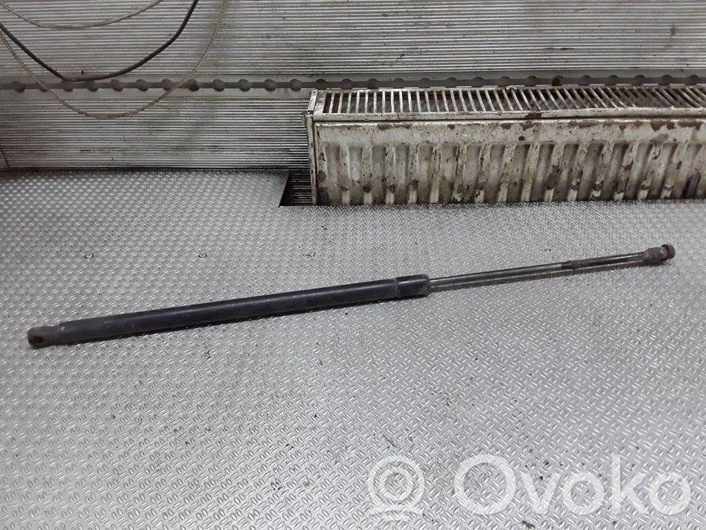 Volkswagen Caddy Tailgate/trunk strut/damper 