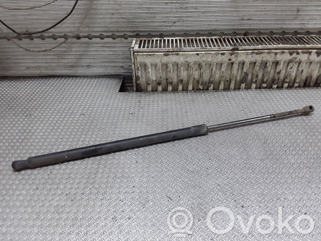 Volkswagen Caddy Tailgate/trunk strut/damper 