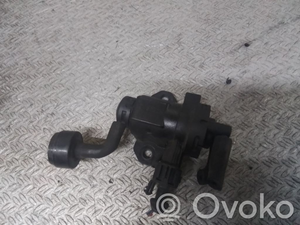 Opel Vectra C Turboahtimen magneettiventtiili 