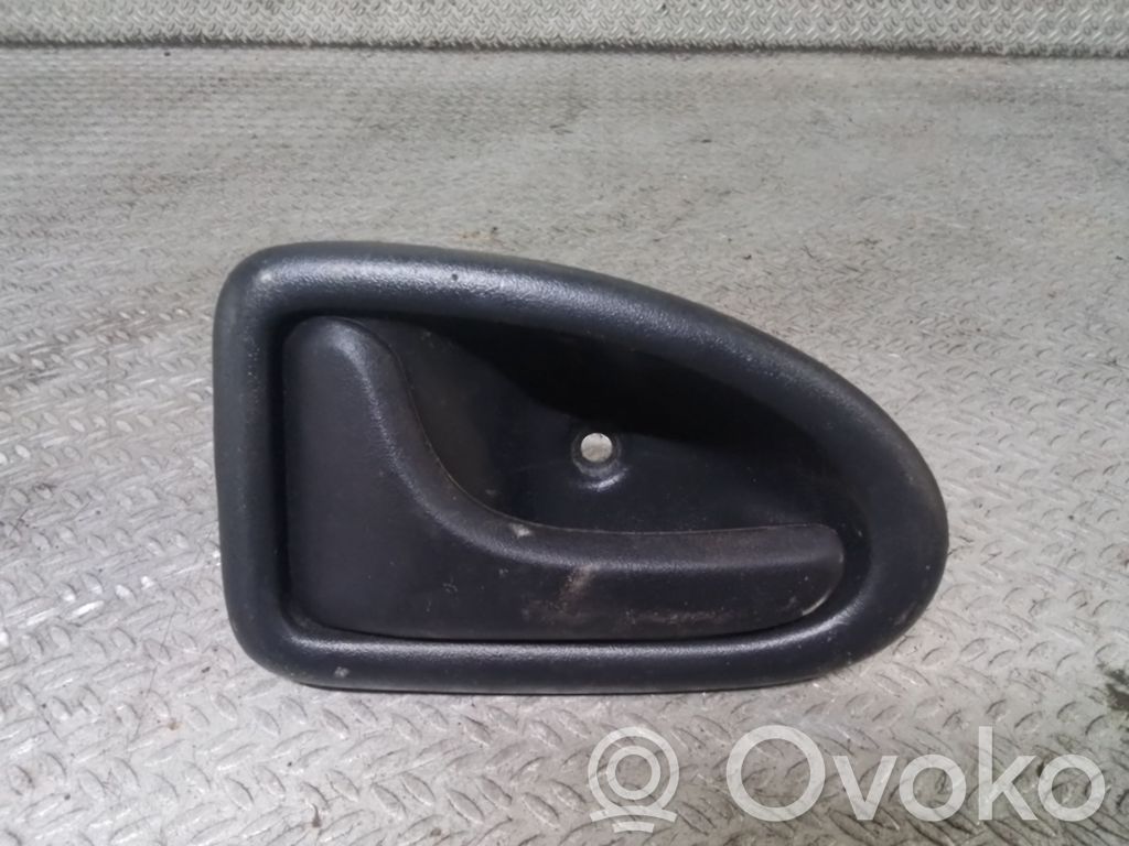 Renault Thalia I Rear door interior handle 
