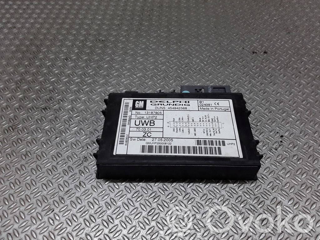 Opel Astra H Tālruņa vadības bloks 