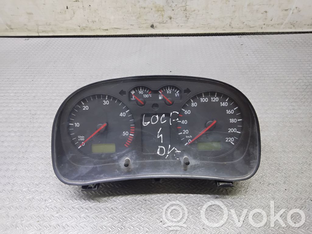 Volkswagen Golf IV Velocímetro (tablero de instrumentos) 