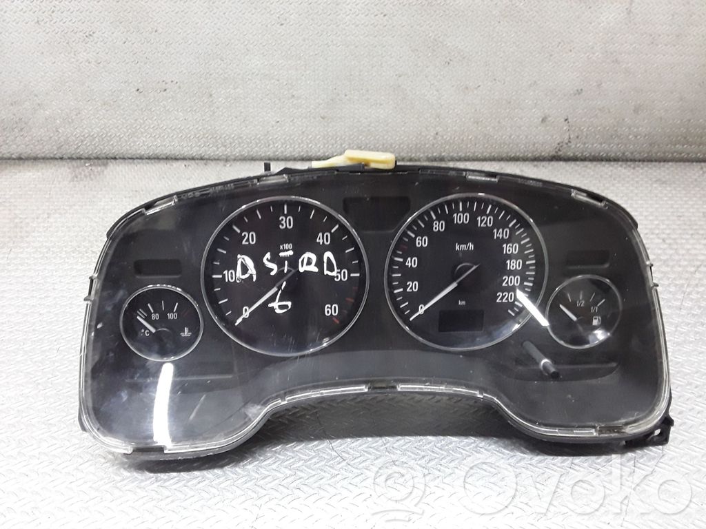 Opel Astra G Velocímetro (tablero de instrumentos) 