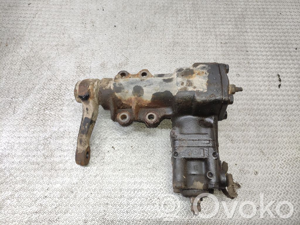 Nissan Terrano Vairo kolonėlė 