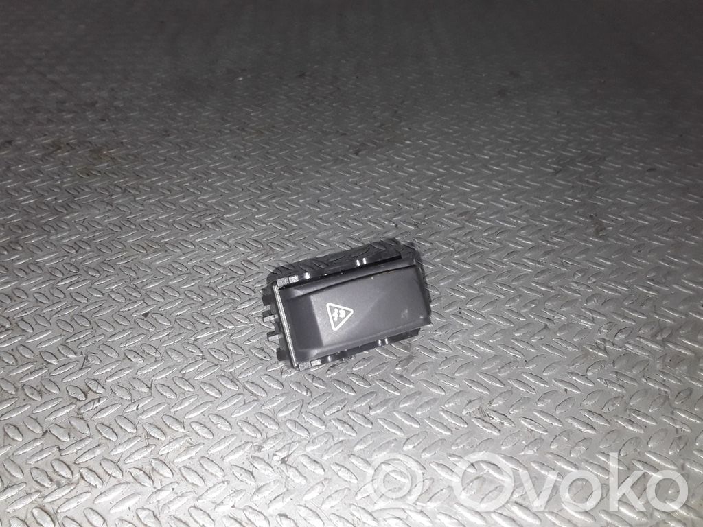 Comutator ESP (sistem de stabilitate)   251450002R