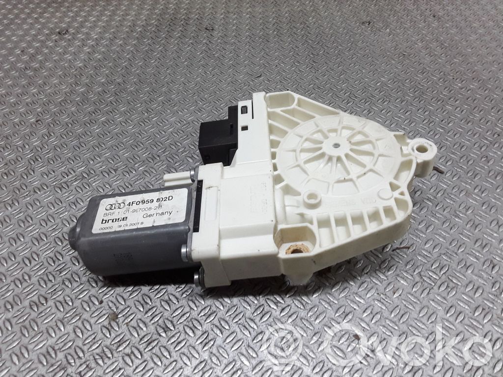 Motor macara geam ușă față   4F0959802D
