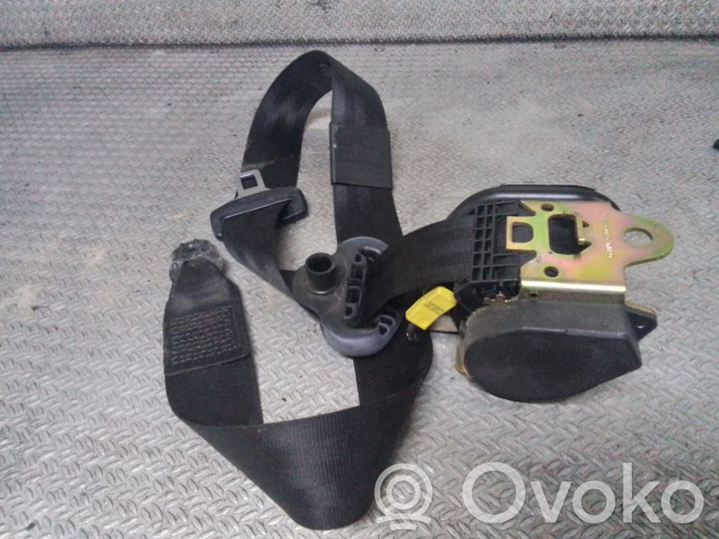 Audi A2 Front seatbelt 