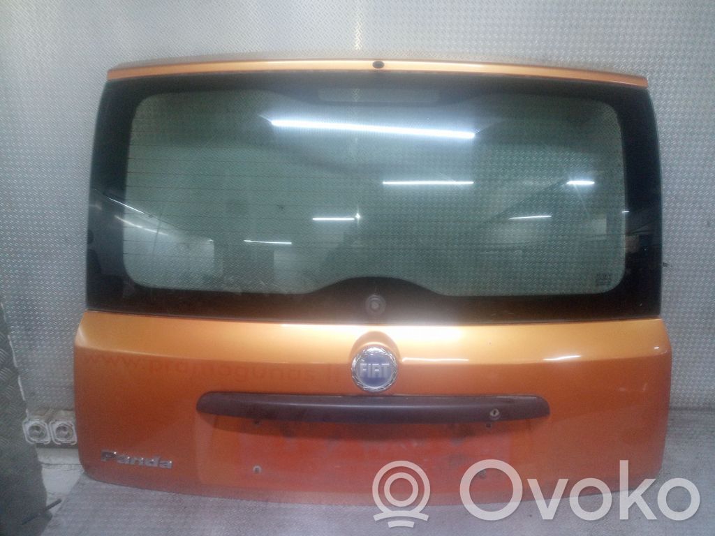 Tailgate/trunk/boot lid