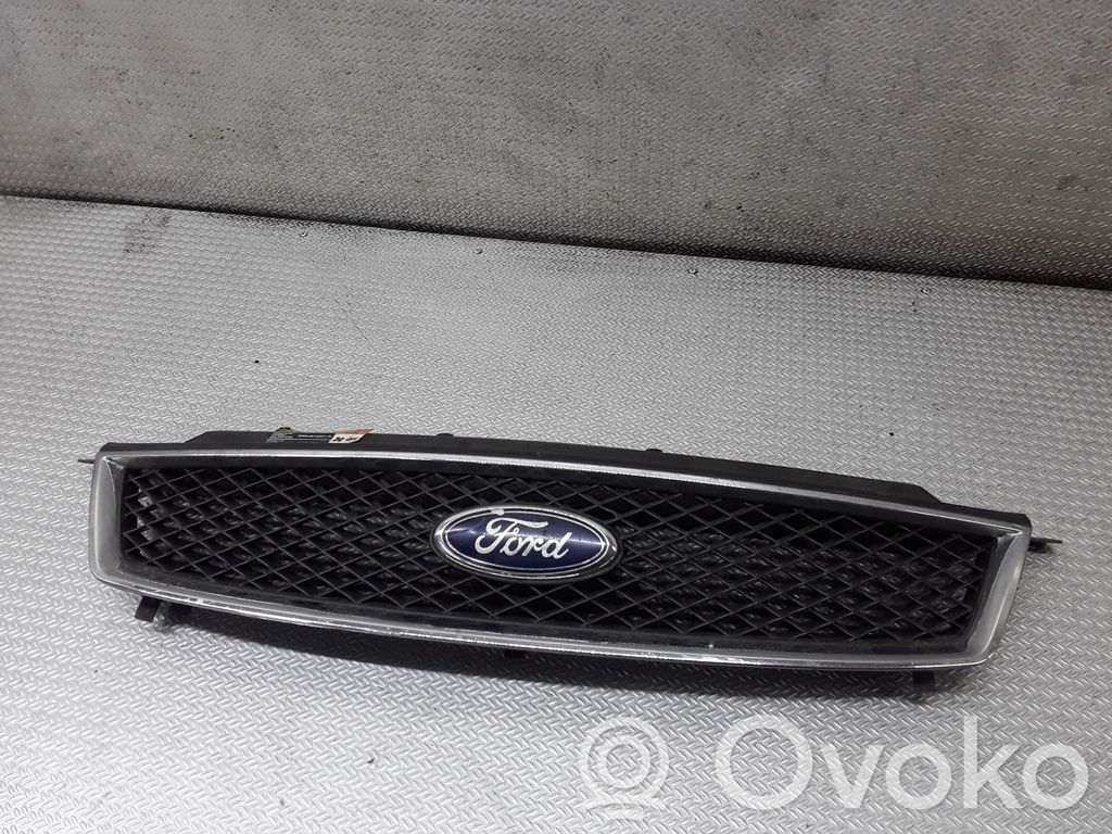 Ford Focus C-MAX Front bumper upper radiator grill 