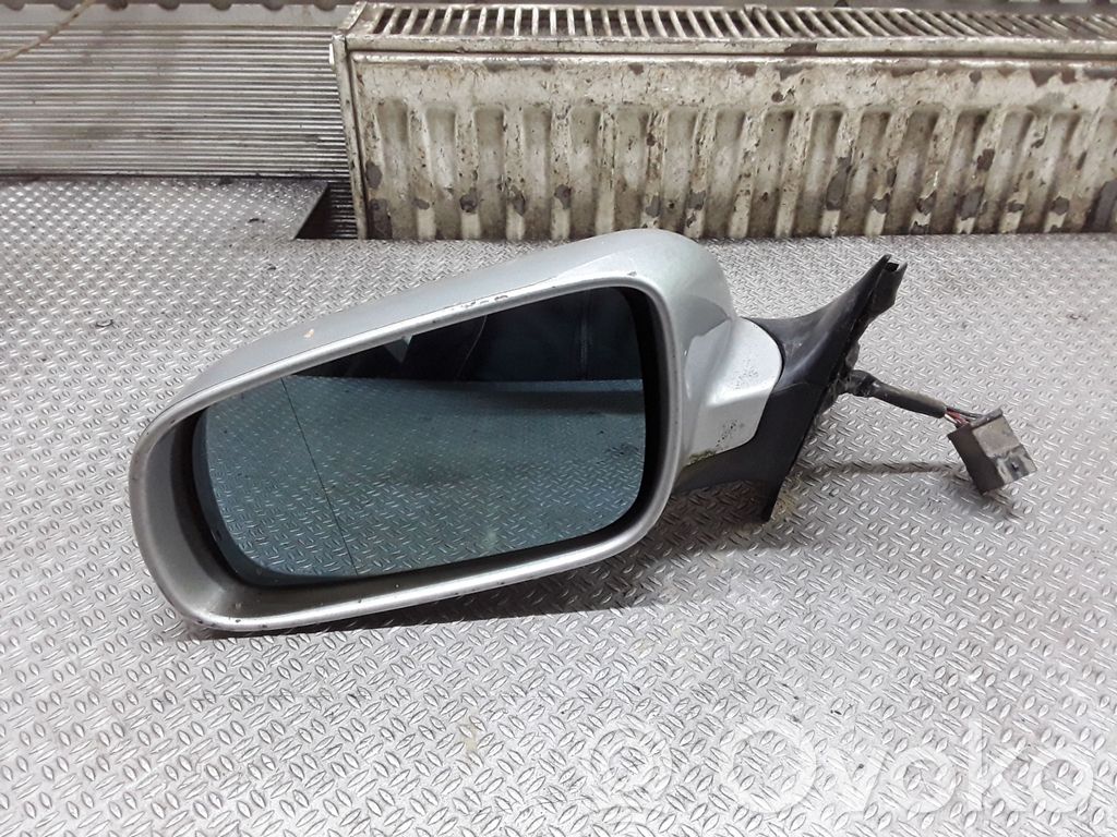 Front door electric wing mirror   E11015683