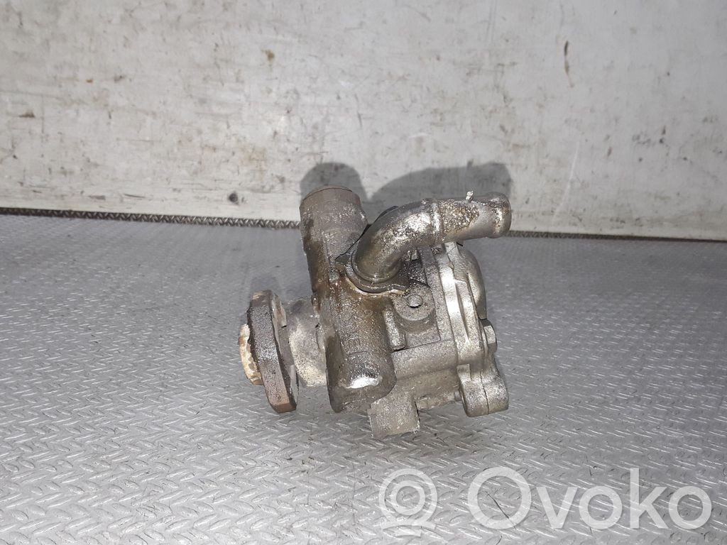Pompe direction assistée   3A674AA
