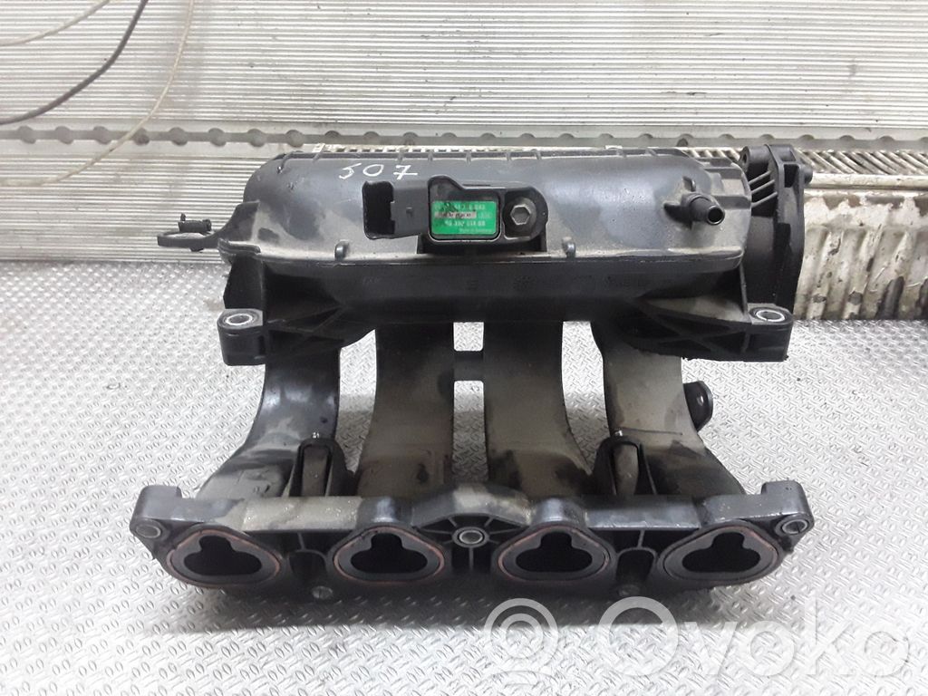 Peugeot 307 Colector de admisión 