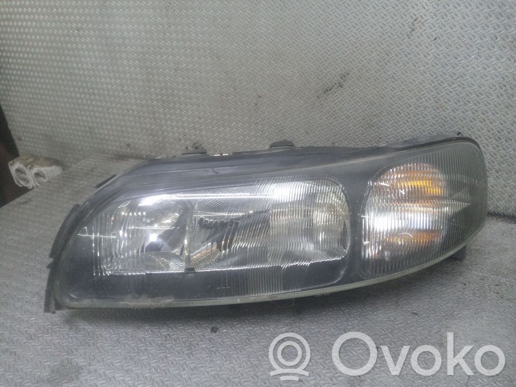 Volvo V70 Headlight/headlamp 