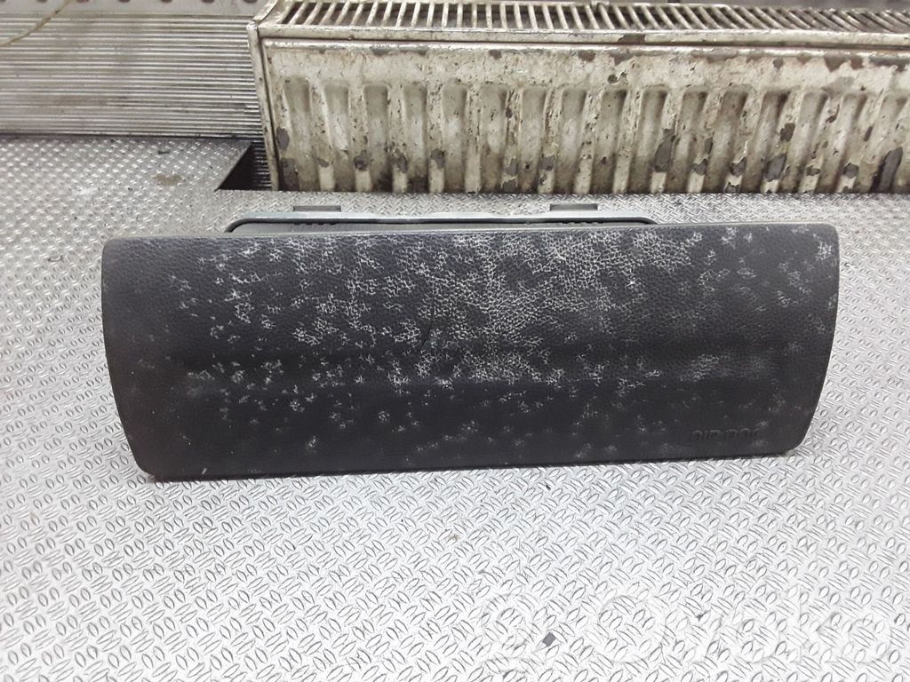 Passenger airbag   8200213634E