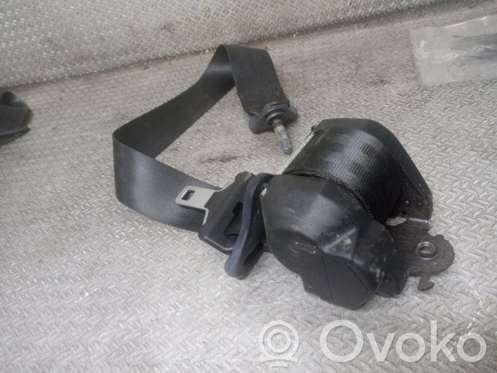 Citroen C2 Cinturón trasero 