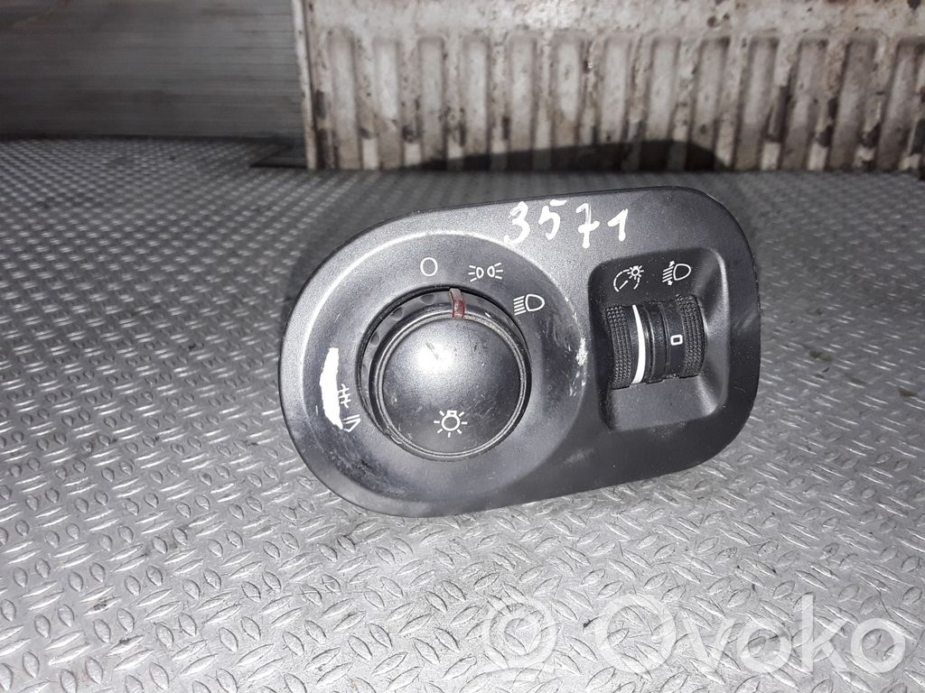 Seat Toledo III (5P) Light switch 