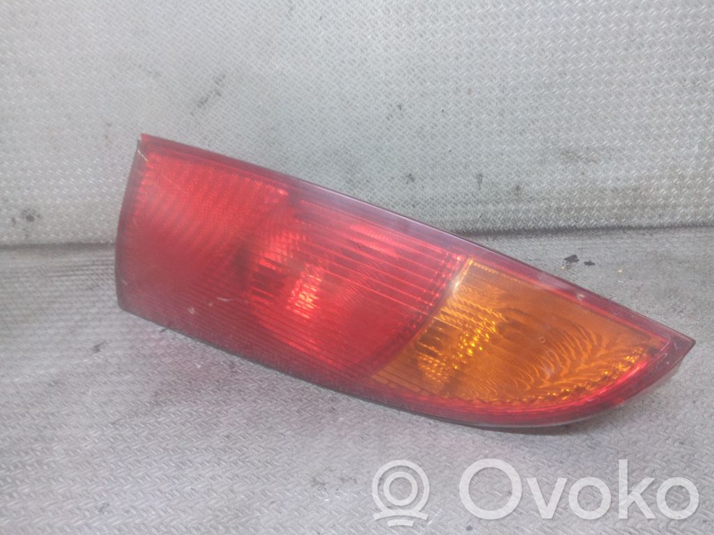 Rear/tail lights   1M5113405A